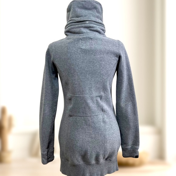 Triple Five Soul Y2K Gray Long Front Zip Fleece Size Small - Picture 4 of 12
